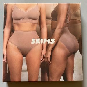 Skims Sculpting High Waist Brief | Size XXS/XS